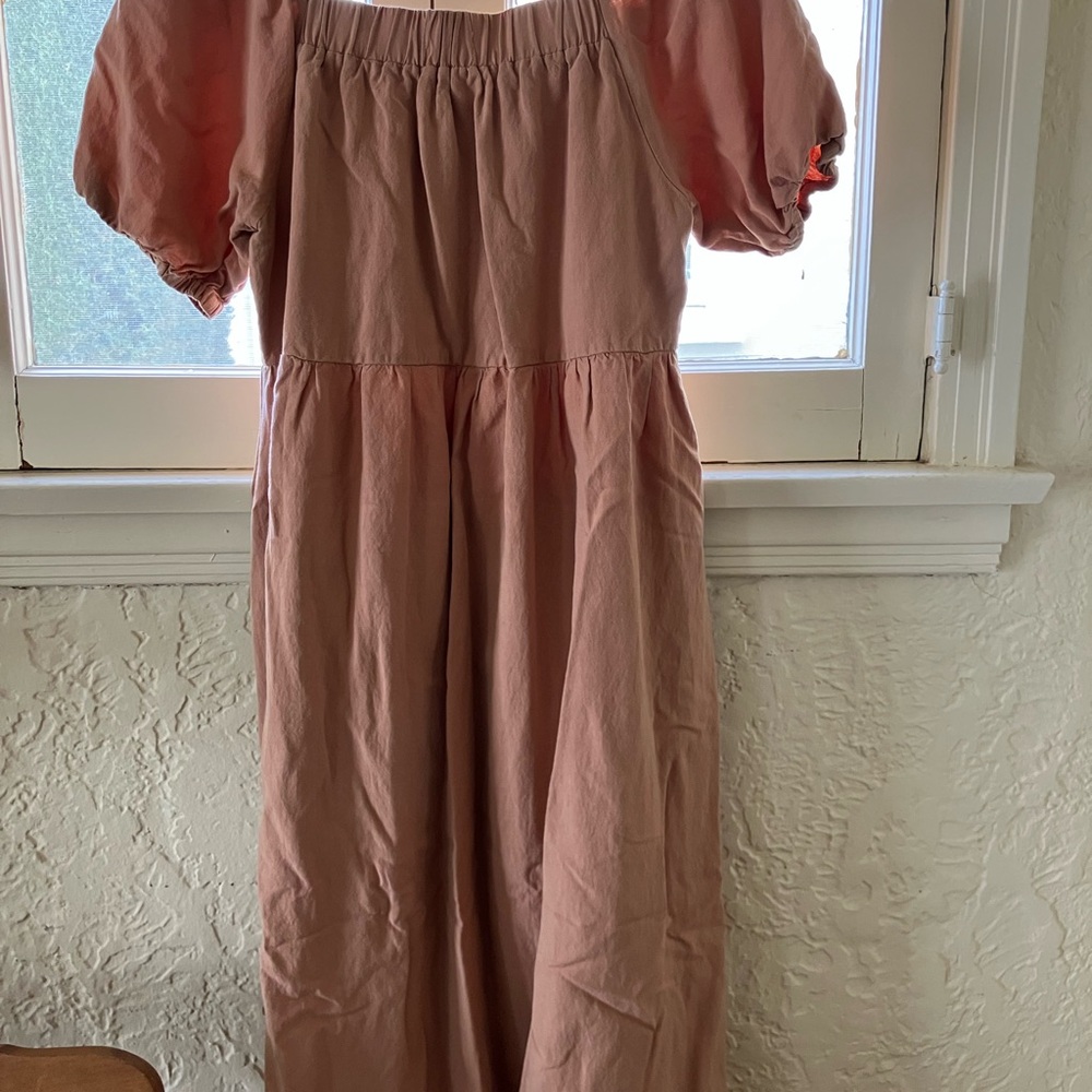 Chic Tan Midi Dress for Women - Picture 4 of 6